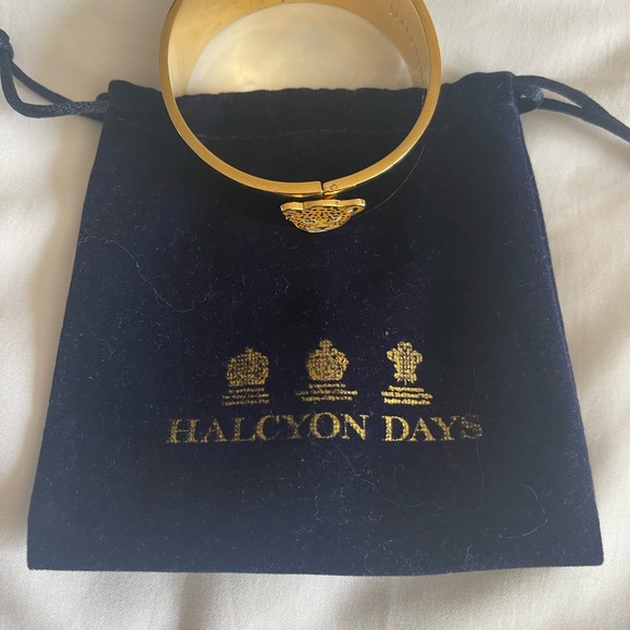 Halcyon Days Bracelet - Picture 2 of 5